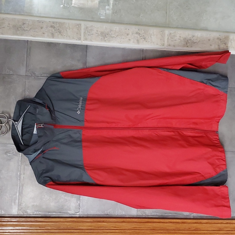 Columbia men's red gray windbreaker size M medium